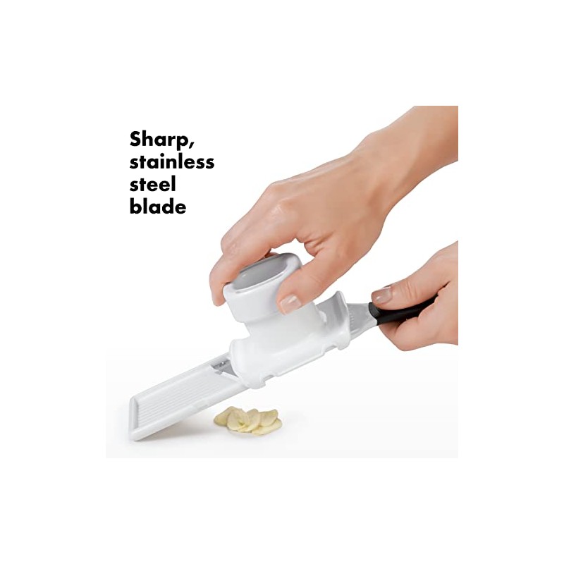 OXO Good Grips - Mandolina, Rebanador de ajo, Blanco