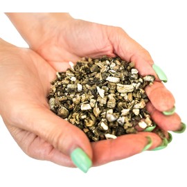 Horticultural Organic Vermiculite by GARDENERA - (Made in Ukraine) - Medium Grade - Natural Soil Additive for Potted Plants, Orchids, Hydroponics, Terrariums (2 Quart)