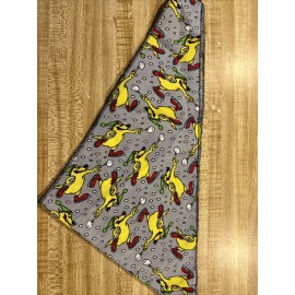Unbranded Dog Ice Skating Tossing Snow Ball Triangle Dog Bandana L-XLarge 29" Bandanas NWT
