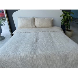 100% Cotton Muslin Throw Blanket, 4 Layers Bedspread, Soft Turkish Cotton Muslin Bed Cover, Reversible Coverlet, Ivory (Throw 47x71-120x180cm)