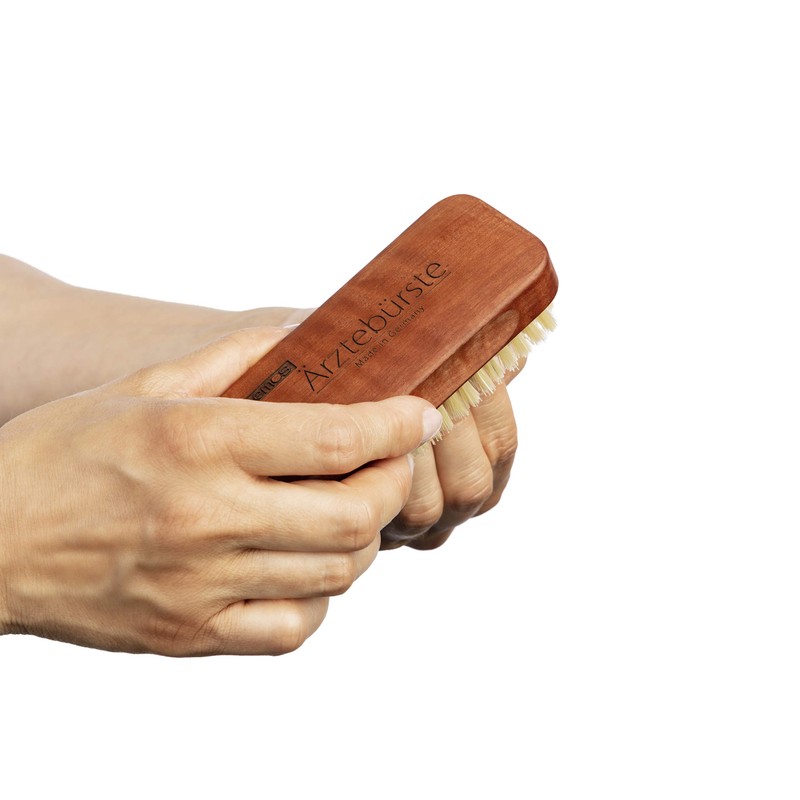 REMOS"Doctor's Hand Brush" with Natural bristles pear Wood
