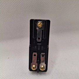 OMRON A-20GV22 Black Industrial Snap Action Switch, Hinge Roller, Lever