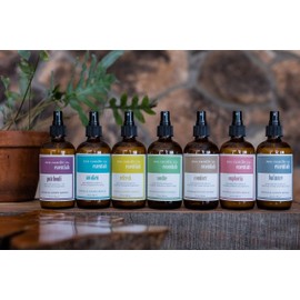 Eco Candle Co. Essentials Room & Linen Spray, Refresh, 8 fl. oz. - Scents of Bergamot, Lemongrass, & Geranium - Recycled Amber Glass Bottle, No Propellents, Pure Essential Oil Blends, Pump