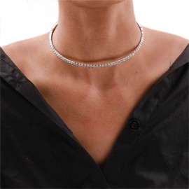 TseenYi Rhinestone Choker Silver Sparkling Choker Necklaces Crystal Choker Bridesmaid Wedding Jewelry for Women and Girls（1 Pcs)