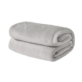 Brentfords Super Ultra Soft Flannel Fleece Blanket Large Fluffy Warm Throw Over Bed Sofa Settee, Silver Grey - 120 x 150cm