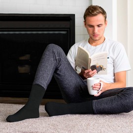 HOT FEET Thermal Socks for Men, Extreme Cold Weather, 2/4 Pack Thick Warm Socks for Men, Winter Insulated Socks, Size 6-12.5, 2 Pack, Buffalo Red/Black