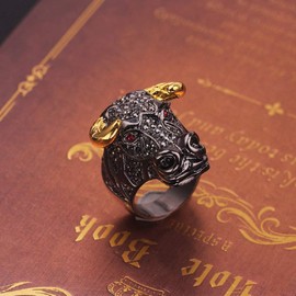 PikaLF Cubic Zirconia Bull Head Ring for Men, Red Eye Bull Skull Ring, Crystal Bull Head Horn Ring, Bull Tribal Biker Ring, Taurus Constellation Amulet Ring, Punk Animal Jewelry(V1/2, Black)