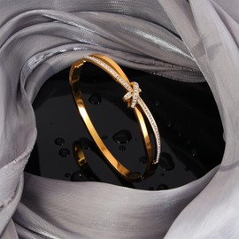 MILAKOO Dainty Stainless Steel Bangle Bracelet Gold-plated Tiny Waist Twisted Knot Bracelet Gifts for Love