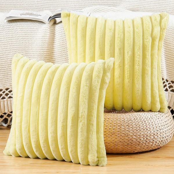 MADIZZ Set of 2 Faux Wool Plush Decorative Throw Pillow