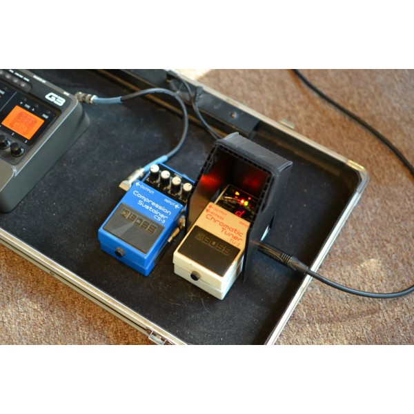 PedalShade Tuner Pedal Shade cover for bright sun gigs- Fits
