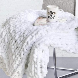 clootess Chunky Knit Blanket Chenille Throw - Warm Soft Cozy for Sofa Bed Boho Home Decor (White 40x60 in)