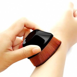 Foundation Brush Makeup Tools Makeup Brush Face Sponge Coloring Base Product Skin Care Item Cash on Delivery or Payment upon Order / 파운데이션 브러쉬 메이크업 도구 화장 붓 얼굴 스펀지 색조화 베이스 제품 피부관리 아이템 착불 또는 주문시 결제