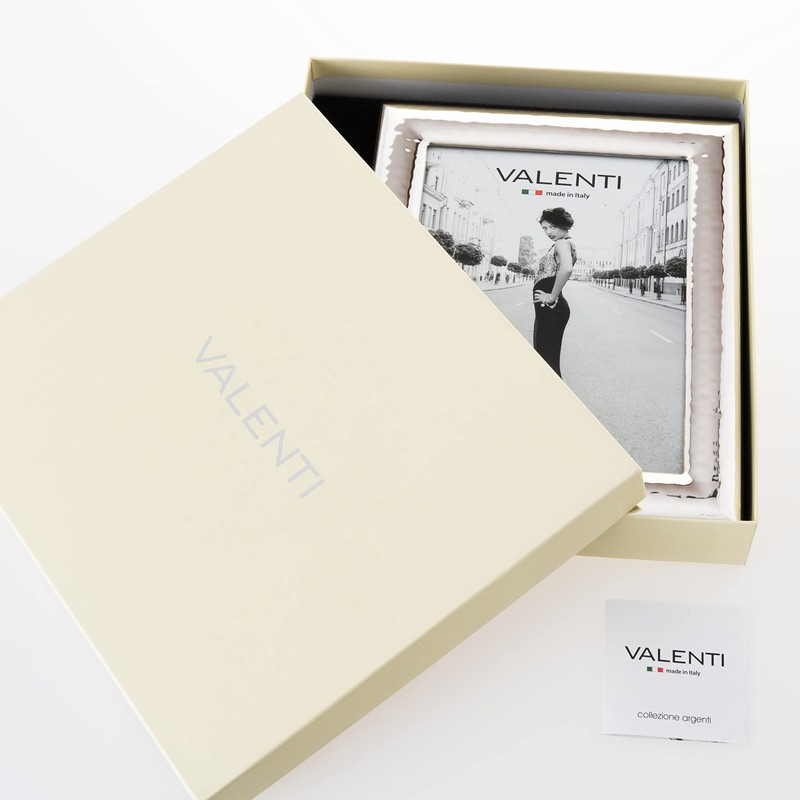 Valenti&Co. Photo Frame - Silver in Hammered Look - Shiny