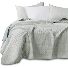 KASENTEX Quilted Coverlet 3-pc Mini Bedding Set - All Season Lightweight Ultra Soft Stone Washed Blanket - Heat-Pressed 2-Tone Reversible Color, King + 2 King Shams, Fairest Grey/Sky Blue