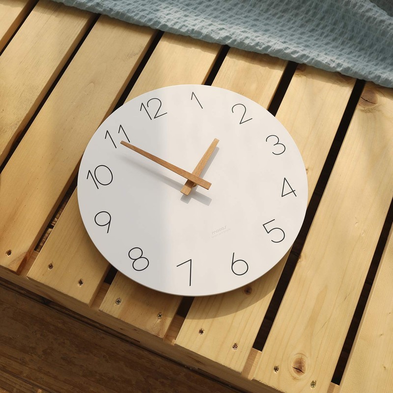 mooas Flatwood Wall Clock, Analog Wall Clock, Silent Non-Ticking 12