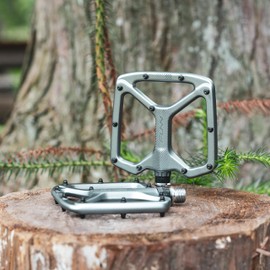 Funn Python Flat Bicycle Pedals - Wide Platform Bicycle Pedals for BMX/MTB Mountain Bike, 9/16 Inch CrMo Axle (Grey)