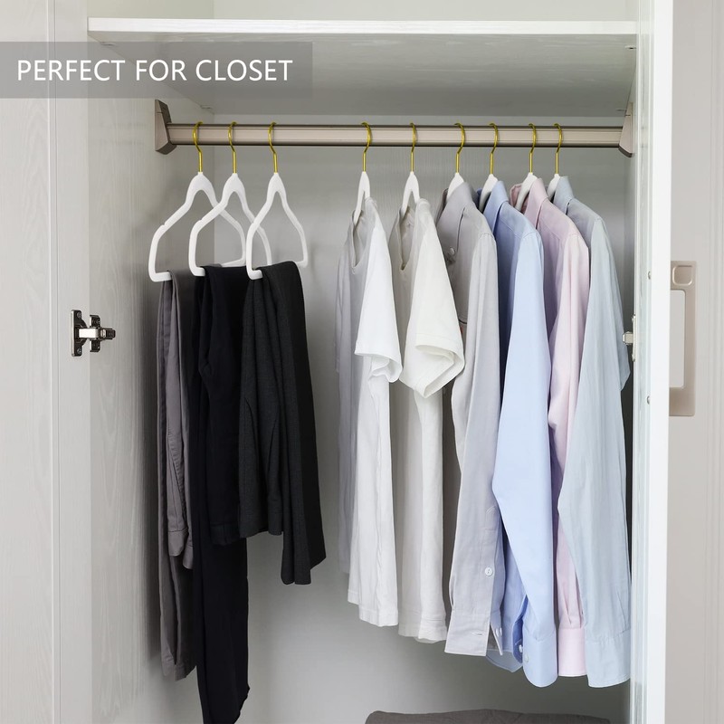 MIZGI Premium Velvet Hangers Pack 30 Pcs Heavyduty - Non