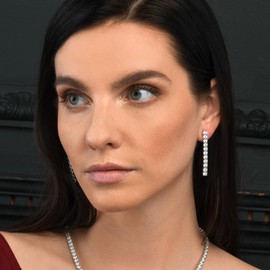 Diamond Treats Long Earrings for Women in 925 Sterling Silver, Long Earrings for Women with Cubic Zirconia Stones, Elegant Earrings with Stones in a Line, 925 Sterling Silver, Sterling Silver