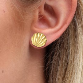 ENVYOU Geometric Rectangle Gold Stud Earrings Irregular Hammered Chunky Statement Square Earrings for Women Trendy (Gold Sea Shell)