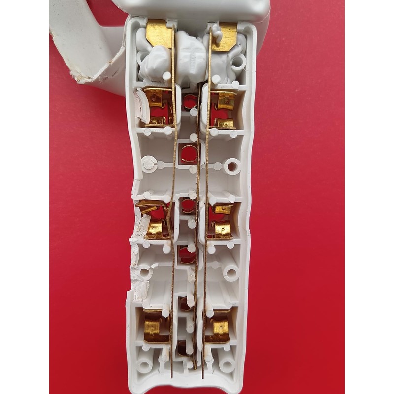 Adapter Power Strip,Europe, Switzerland, Brazil,Germany to US (White 6 FET)