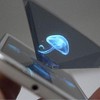 Arinda Proyector de pirámide con holograma 3D portátil para teléfono