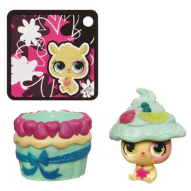 Littlest Pet Shop Sweetest Hide N Sweet Hamster Pet