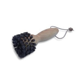 Schulz - Für den Menschen & Sein Haus! - Socket Brush with Leather Loop for Hanging - Horsehair / Beech Wood - Made in Germany