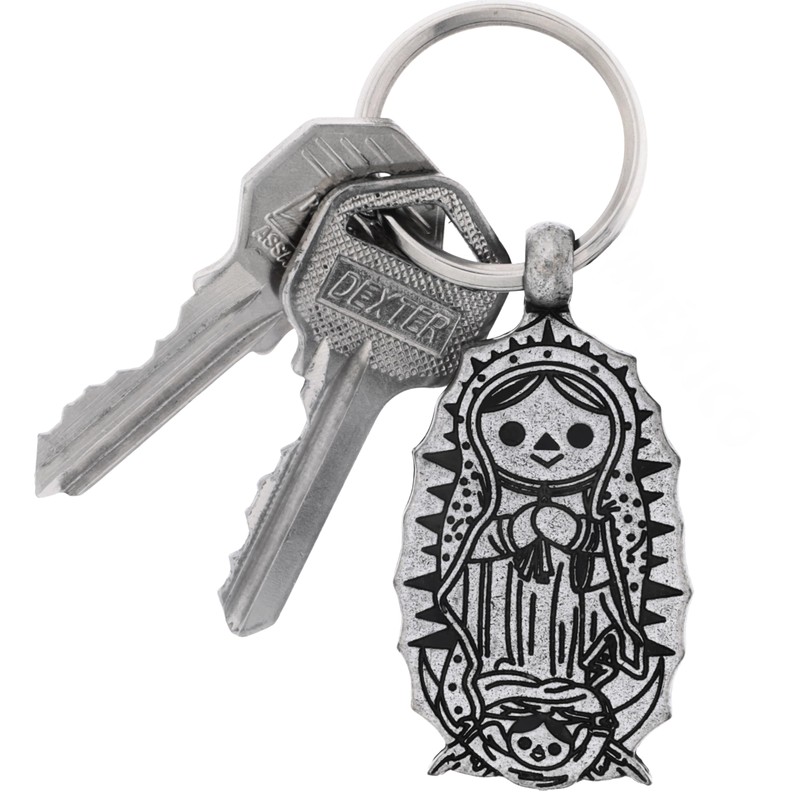 llavero Metálico tallado con la representación de la Virgen de