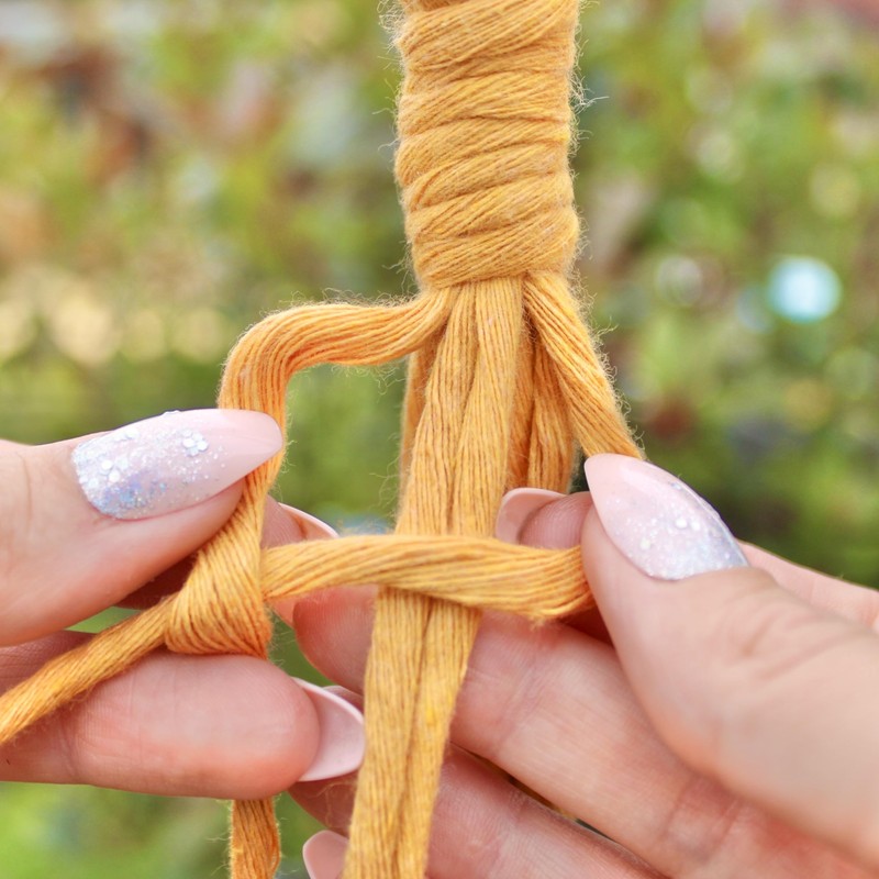 Piglet&Chestnut DIY Plant Hanger Kit, Macrame Beginner Kit, DIY Craft