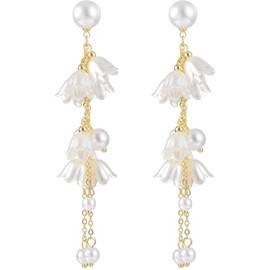coadipress White Pressed Flower Pearl Dangle Earrings for Women Lightweight Pearl White Floral Earrings Charm Spring Earrings Sparkle Bride Wedding Jewelry Gift (Tulip tassels)