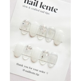 White sequin nails silver magnet gel wedding nails handmade nail tips - short almond / 화이트 스팽글네일 실버자석젤 웨딩네일 수제네일팁 - 숏아몬드