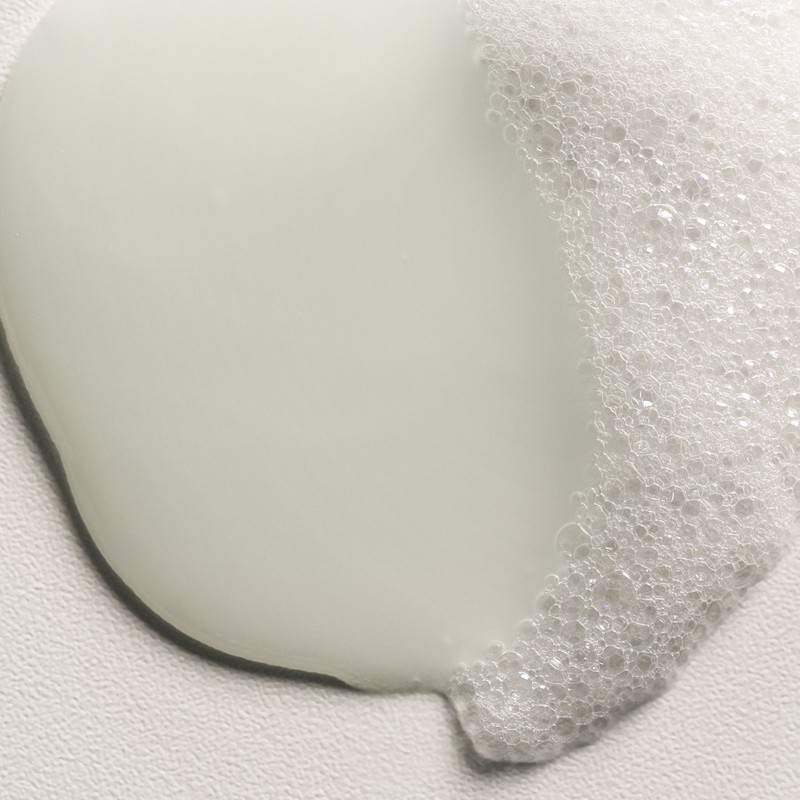 Davines Essentials MOMO Shampoo Refill Pouch 500ml