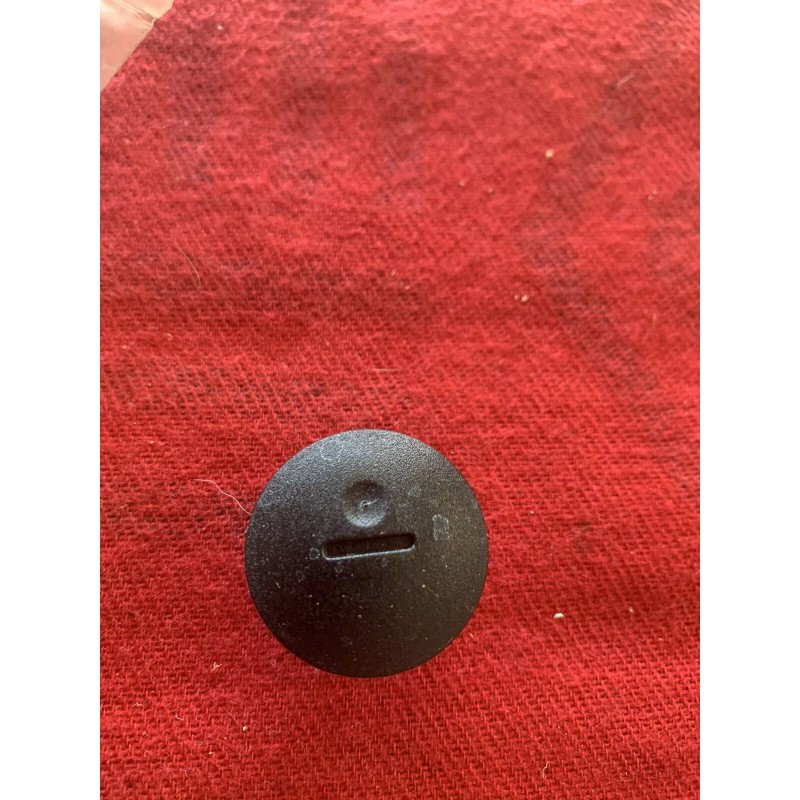 Land Rover Range Rover Sport LR3 Discovery - Carpet Retainer