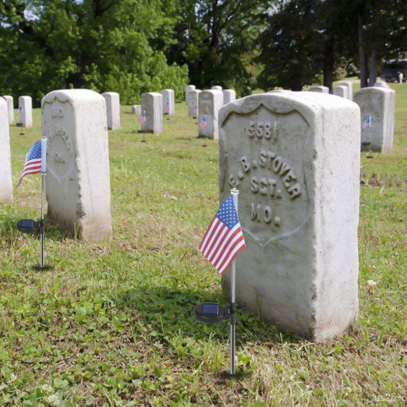 2PCS Solar Powered Garden Light Flag Lawn Stake Lamp for