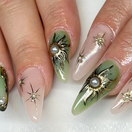 24Pcs Almond Press on Nails Medium Stiletto Fake Nails with 3D Gold Sun Star Charms Pearl Totem Design Gothic Acrylic Nails Gilded Line Green Glue on Nails French Almond False Nails for Women Girls