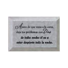 Antes De Que Vayas A La Cama - Before You go to Bed - Inspirational Saying in Spanish 4"x6" Glass Plaque with Easel