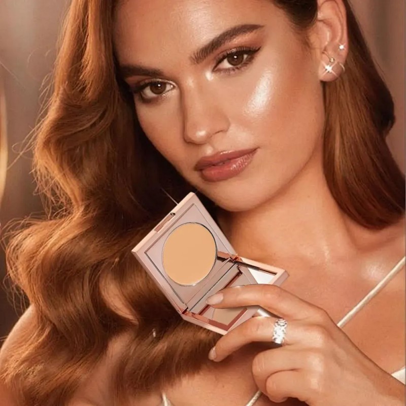 Corrector De Ojeras Hidratante Y Tonificante