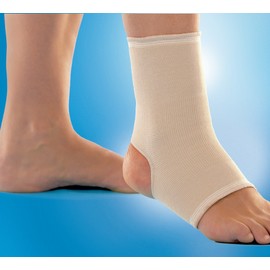 Futuro Comfort FUT76581 Ankle Brace Can be Worn on Either Side