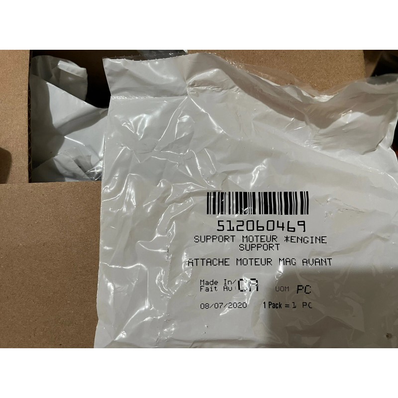 SKI-DOO BRAND NEW “Genuine” BRP Ski-Doo 800R ENGINE MOTOR MOUNT