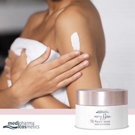 Home Spa Purple Sense Glow Bodylotion | pflegend mit Glycerin und Hyaluronsäure | Schimmerpigmente verleihen zarten Glow | angenehmer-blumiger Duft | 250 ml