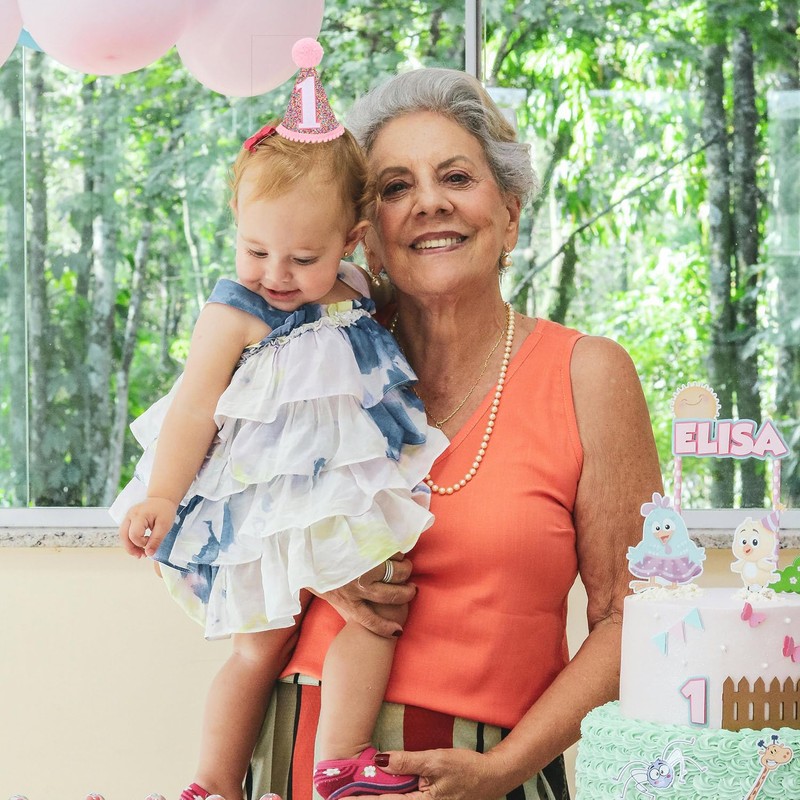 Eoopoon Rainbow Glitter Cone Birthday Crown for Boys and Girls