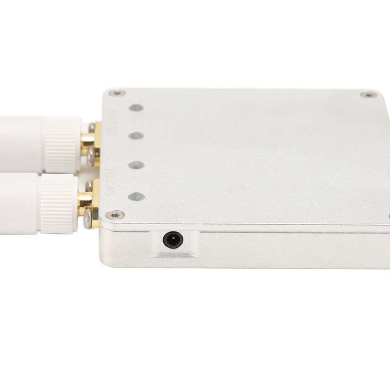 WiFi Extender 4000mW Dual Channel IEEEE802.11n Protocol Plug and Play
