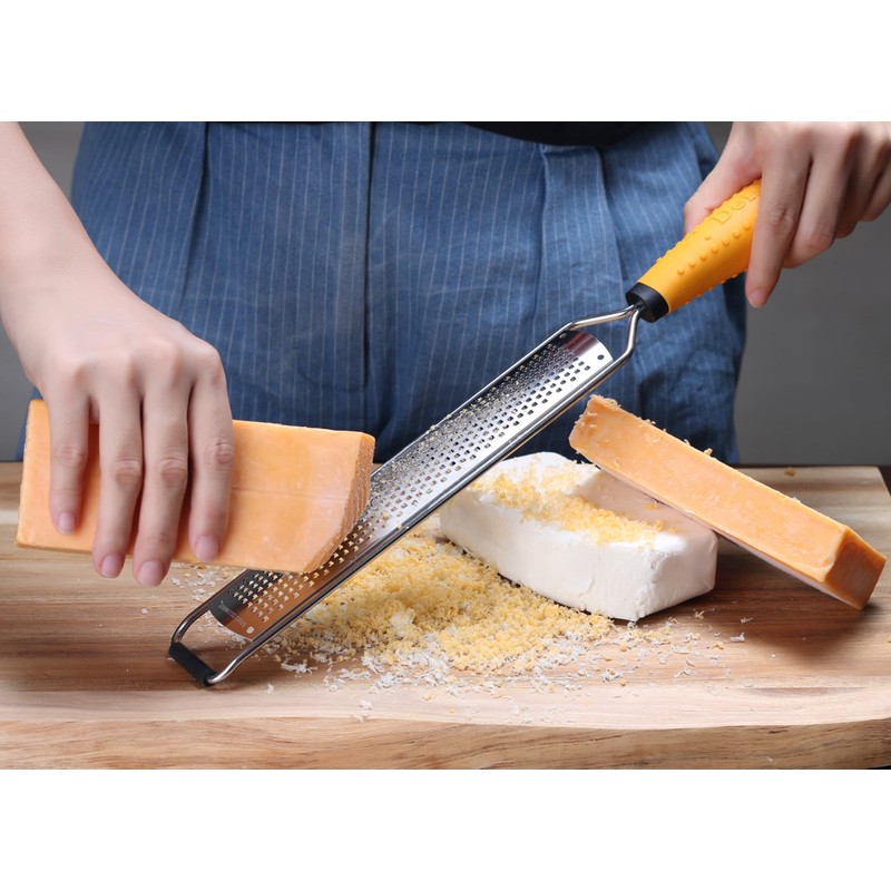Deiss PRO Citrus Lemon Zester & Cheese Grater — Parmesan