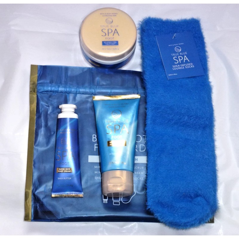 TRUE BLUE SPA BEST FOOT FORWARD RELAX & SMOOTH SET