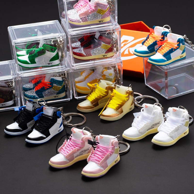 MPKレトロシューズラバースニーカーキーチェーン – 誕生日パーティーの賞品、ミステリーグッディーバッグギフト&パーティーの記念品に最適, ダイヤモンドピンク(靴1本), 1