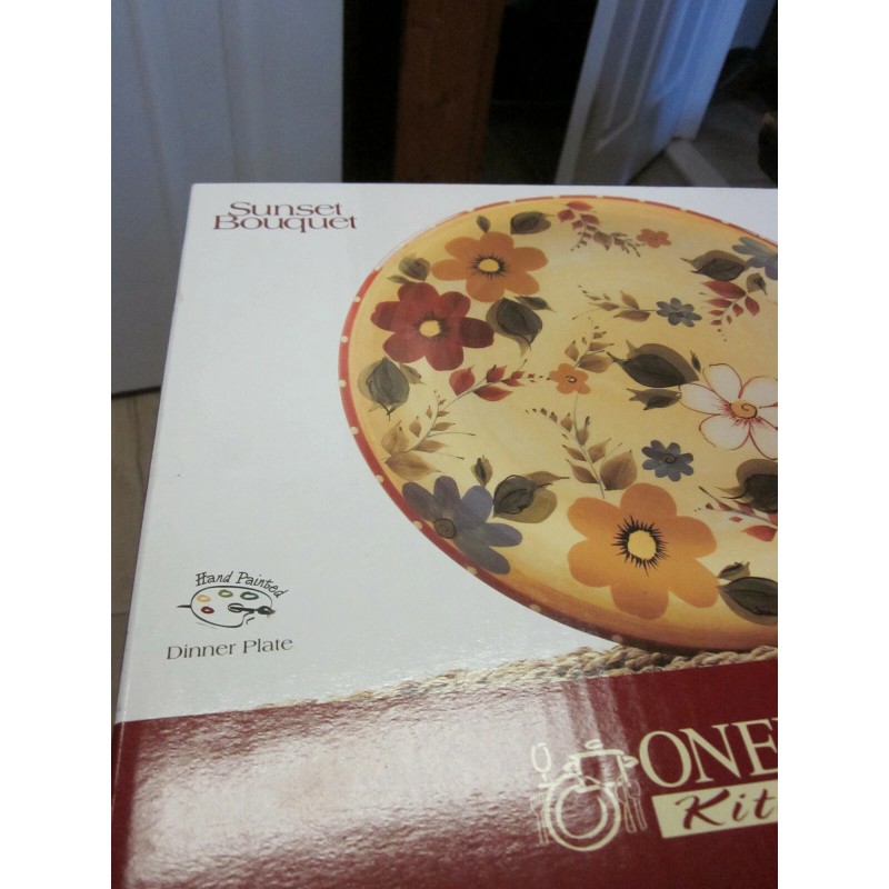 ONEIDA NIB ONEIDA KITCHEN HAND PAINTED DINNER PLATES SUNSET BOUQUET