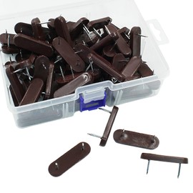 Kemcatui - 60 pasadores o soportes para falda de cama, doble alfileres de cabeza de plástico, color café para muebles, silla, patas de patas, almohadillas para orejas deslizantes para faldón de cama,