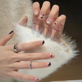 Short Press Glitter French Square Fake Nails, Heart & Rhinestone Pearl Design, Glossy Nude Artificial Nails with Stick On Glue, Cute and Reusable for Women's DIY Manicure