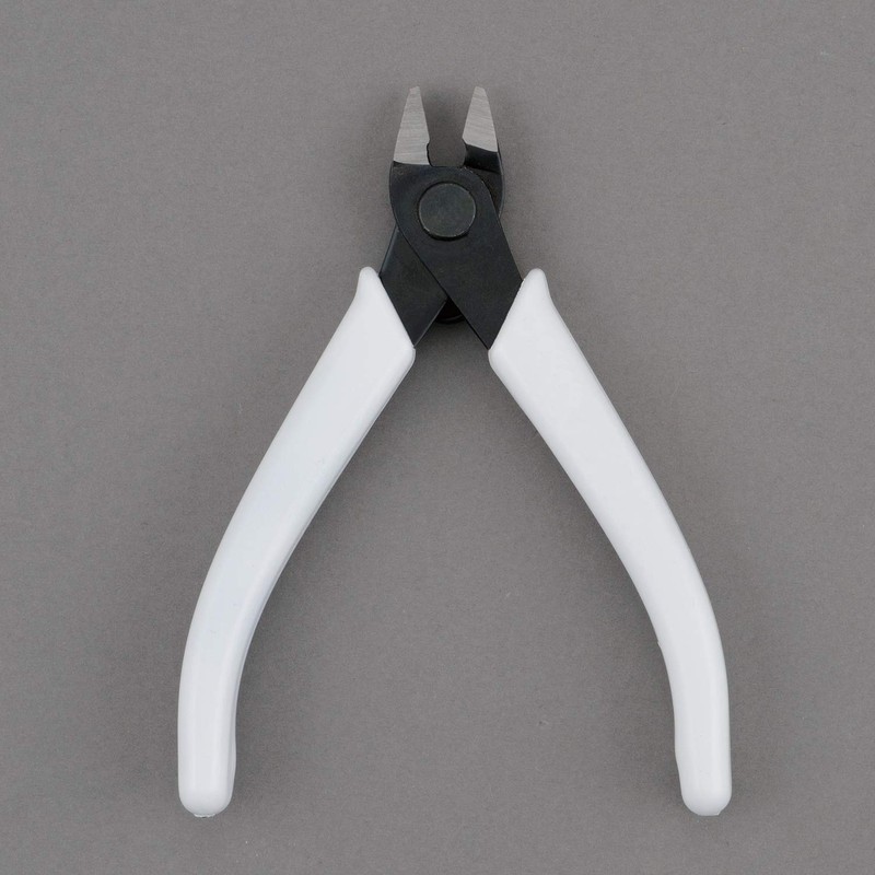BANDAI SPIRITS Entry Nippers (White)