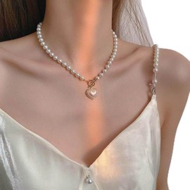Resweky Vintage Pearl Choker Necklace Sparkly Love Heart Faux Pearl Necklace Gold Pendant Necklaces Adjustable Jewelry for Women and Girls